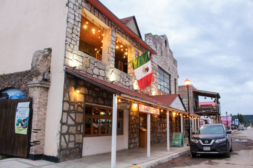Hotel Cascada Inn
